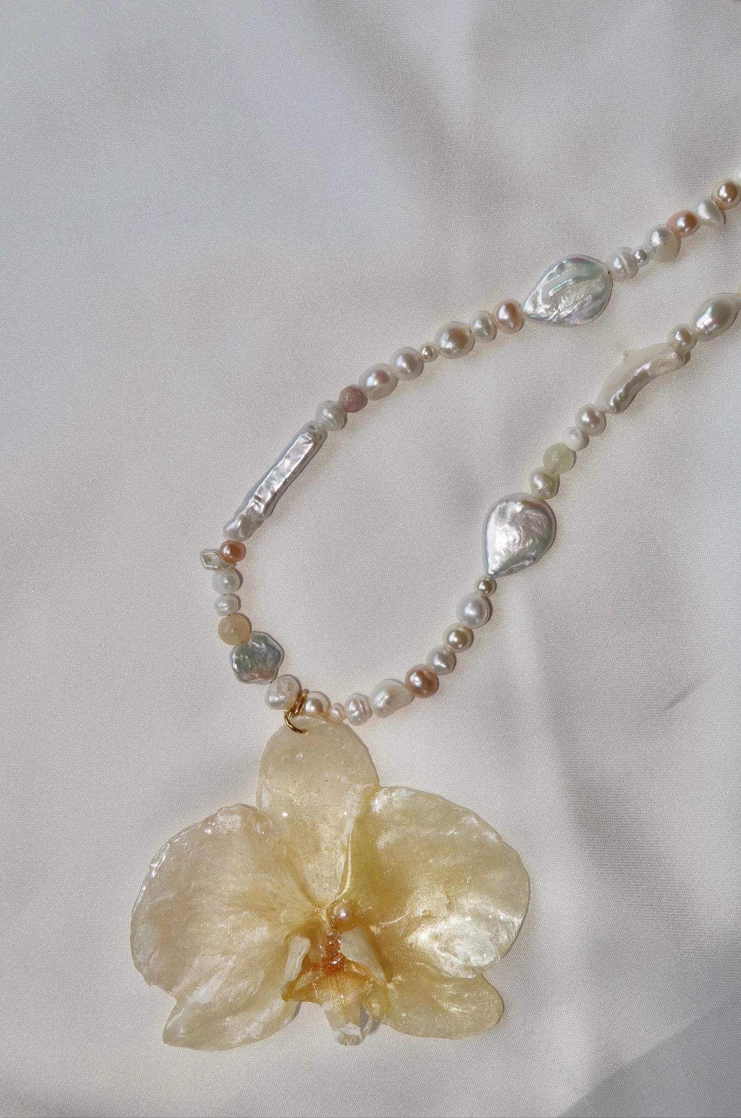"EOS" Orchid Necklace