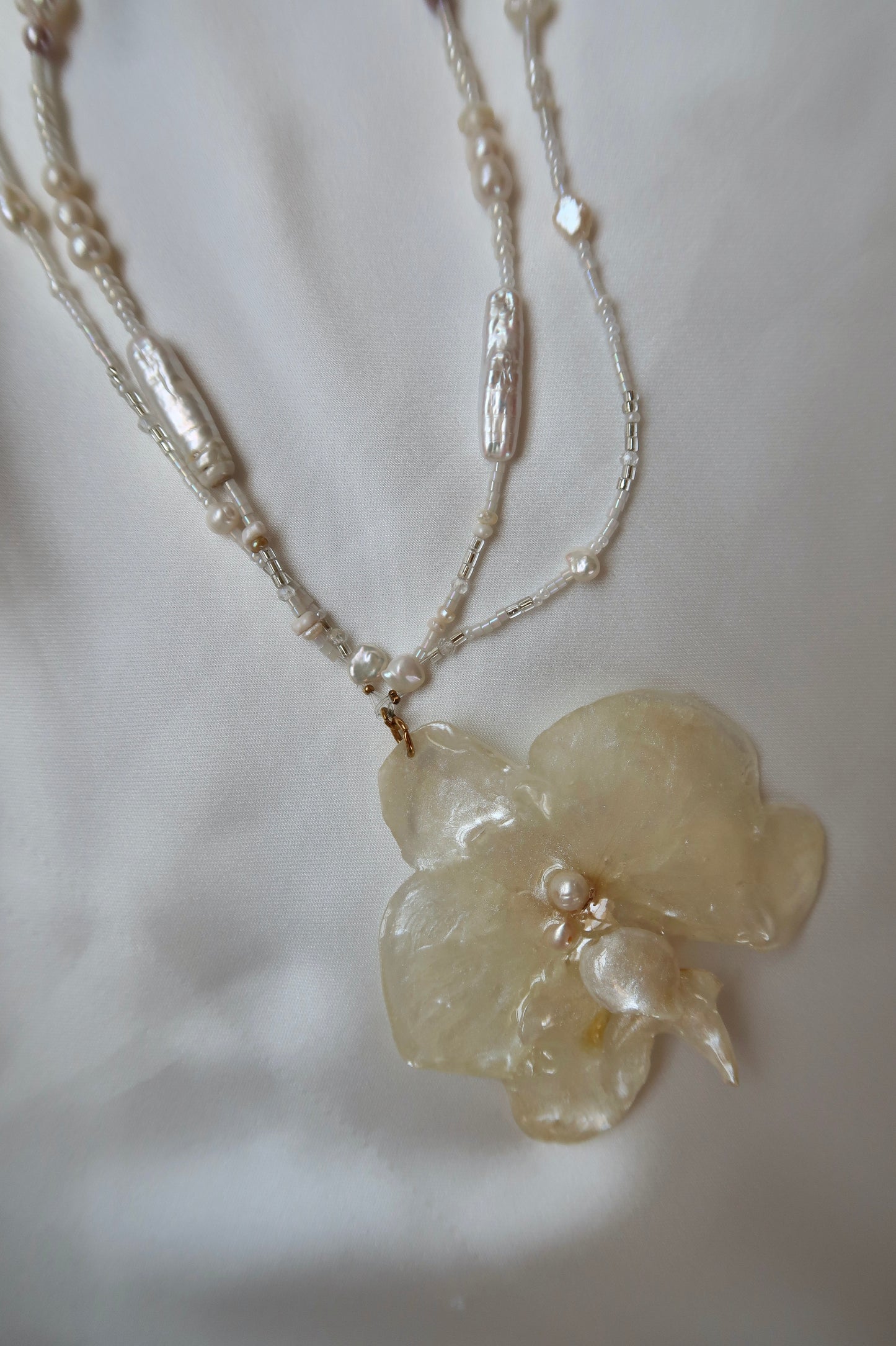 "CELESTINE" Orchid Necklace